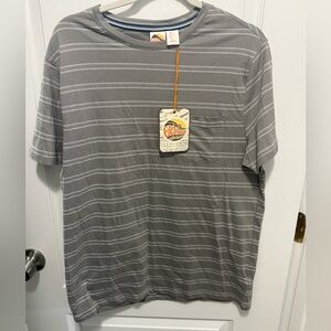 C&C California Mens T-shirt Large Striped Casual Beachy Athleisure Loungewear